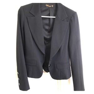 Black Comfy Paneled Blazer M Only worn Once